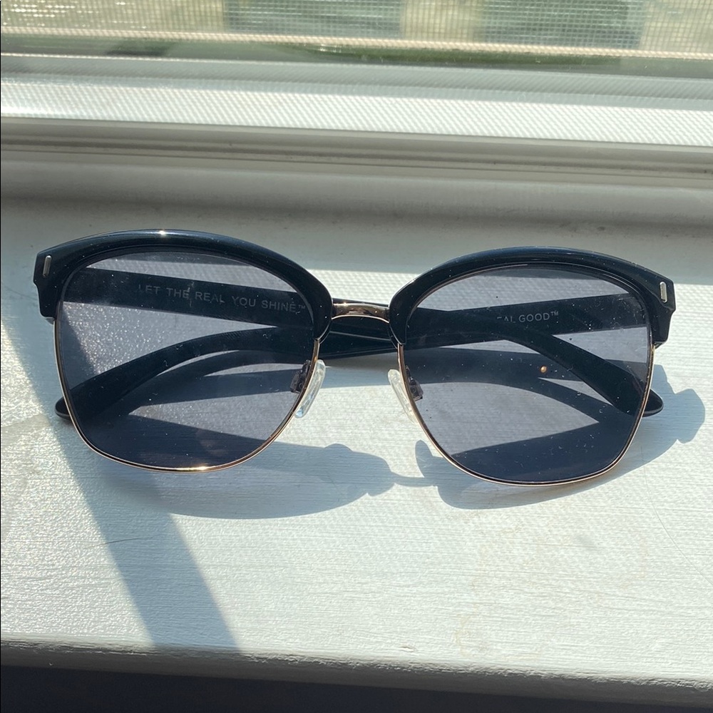 Aerie Sunnies | Real Good Women’s Black Sunglasses NEVER WORN!